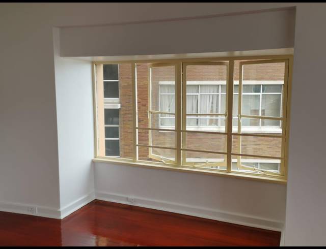 1.5 BEDROOM APARTMENT FOR SALE IN DURBAN CENTRAL